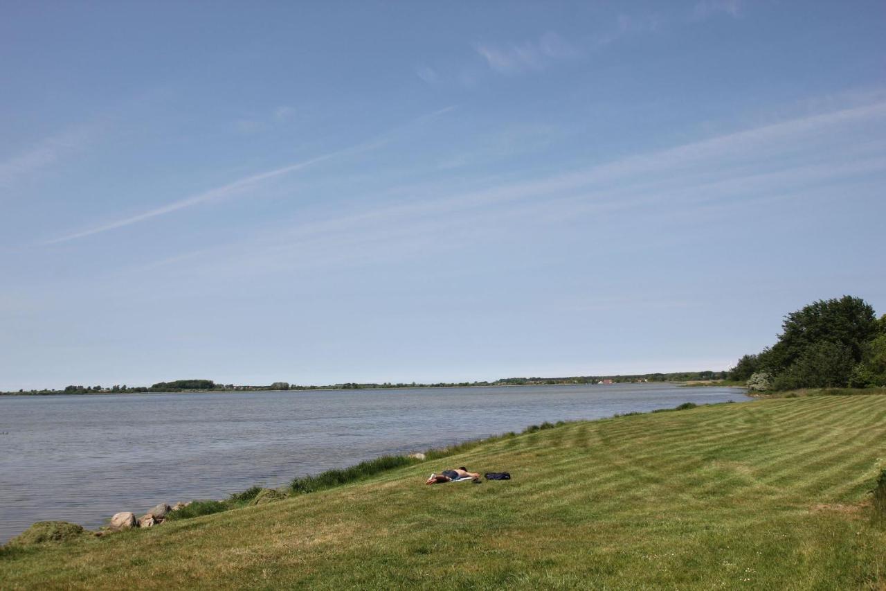Ferienhaus Frigga Haus - Terrasse, Garten, Meerblick Wiek auf Rügen Buitenkant foto