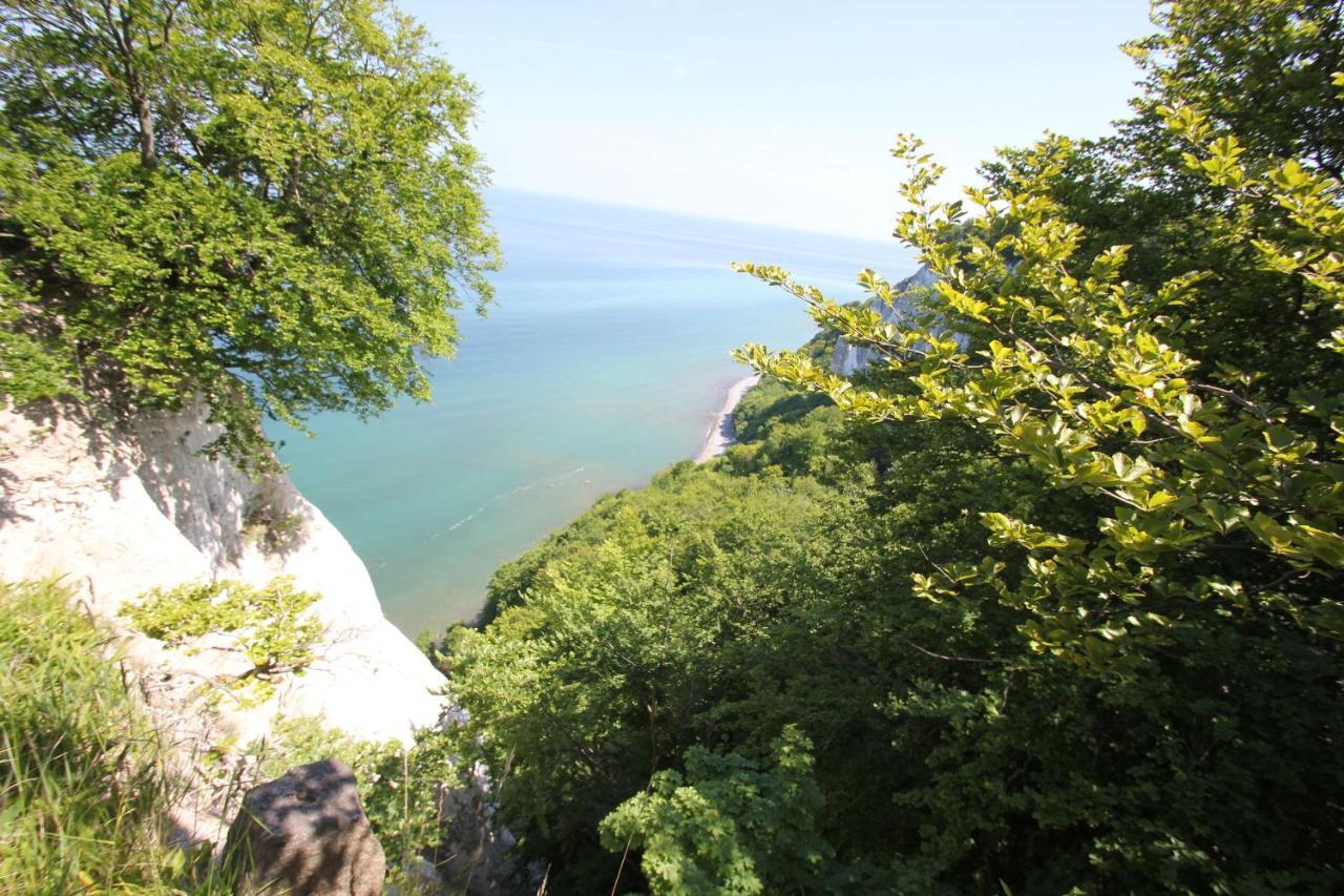 Ferienhaus Frigga Haus - Terrasse, Garten, Meerblick Wiek auf Rügen Buitenkant foto